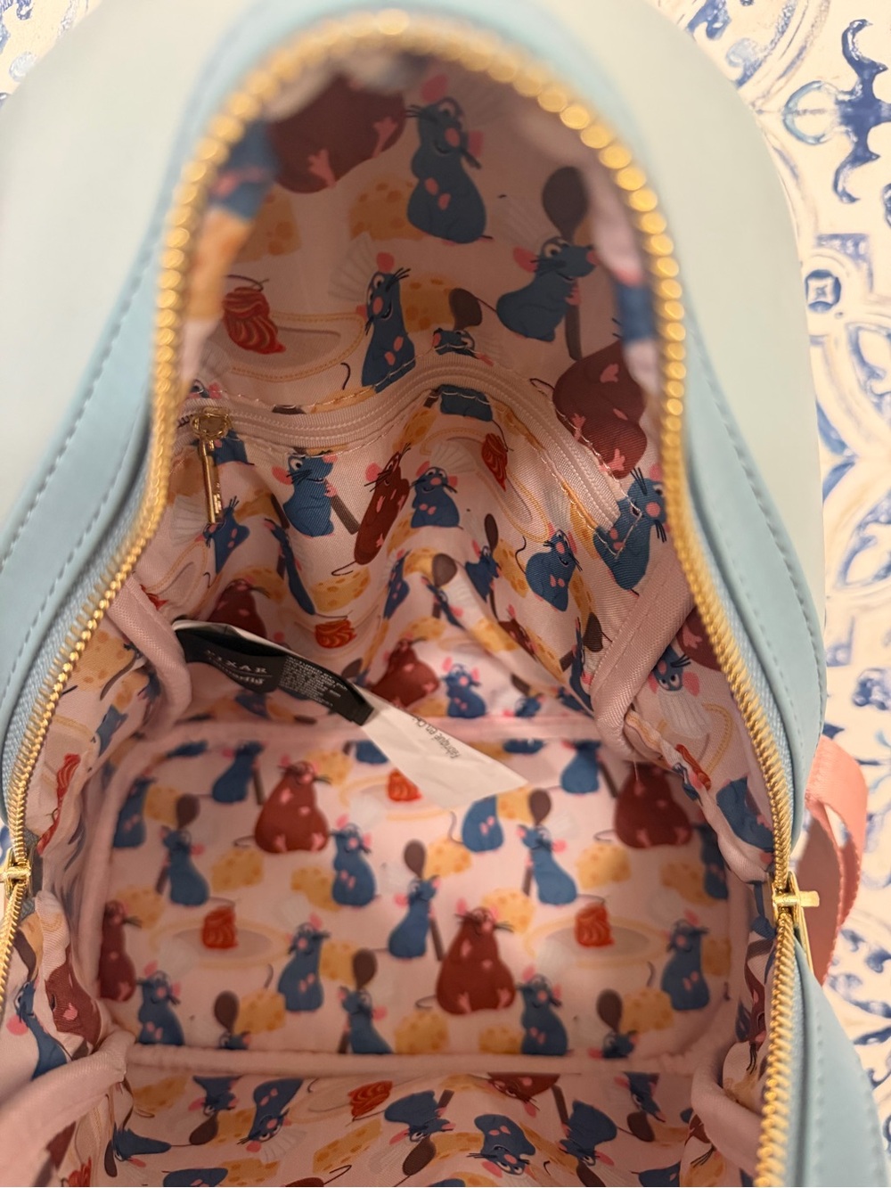 Loungefly Remy Ratatouille backpack - Picture 6 of 6